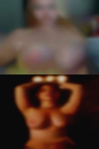 Whut i'm iz uh intelligent almost naked sexy woman freak.