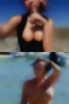 Woman seeking couples